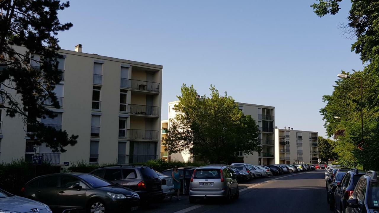STUDIO en face de la forêt de FONTAINEBLEAU Avon Exterior foto